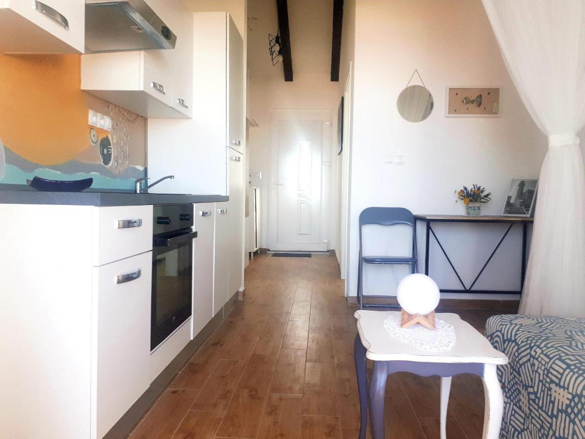 Apartments Starshine & Lighthouse Rogoznica  Bagian luar foto